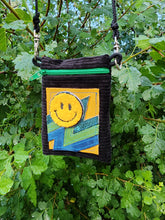 Load image into Gallery viewer, OOAK Trapsack- Smile