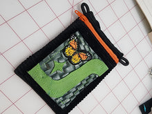 Load image into Gallery viewer, OOAK Trapsack- Monarch